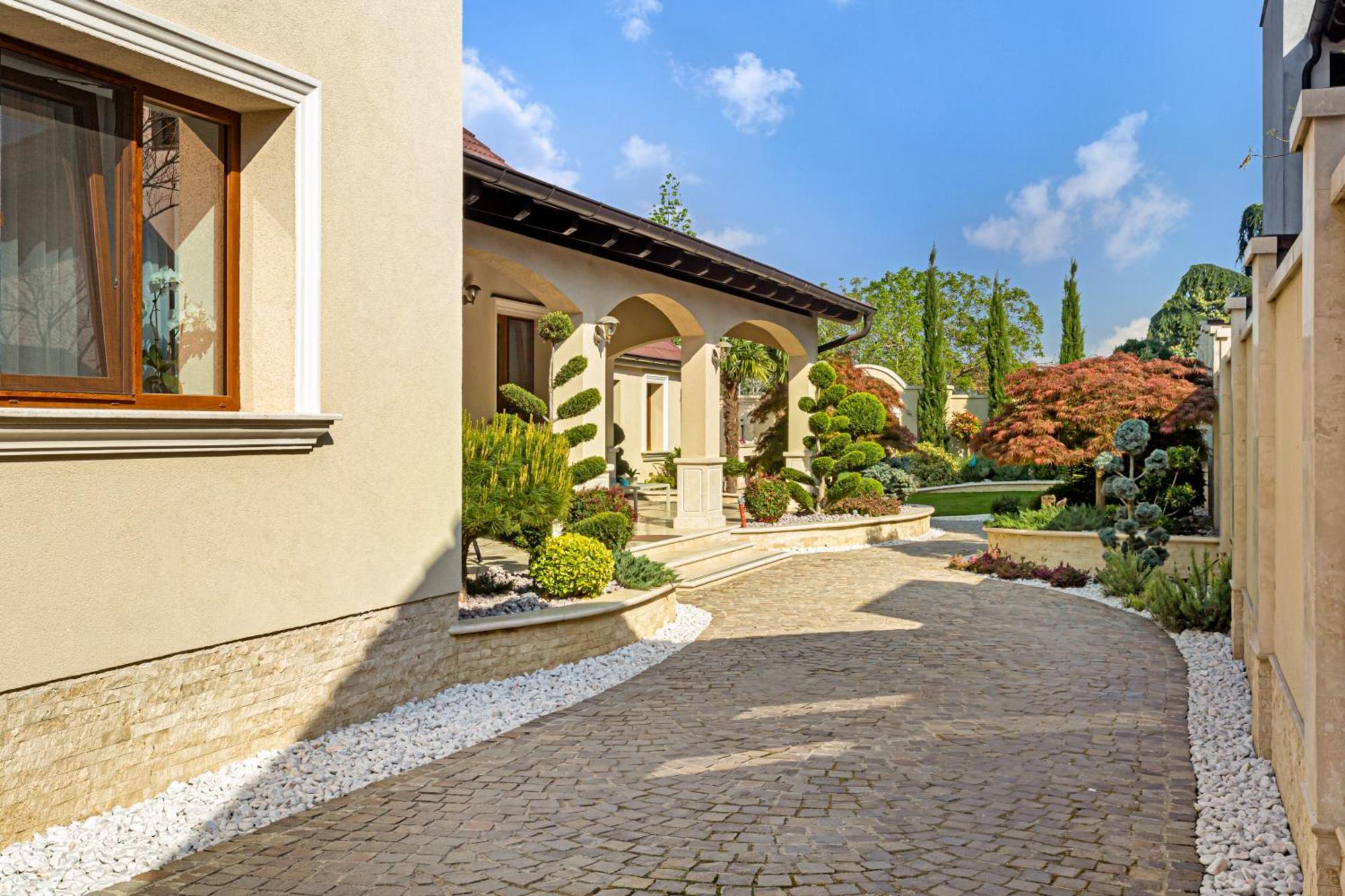 Sika Palladium Garden & Spa Central Apartment Arad Dış mekan fotoğraf